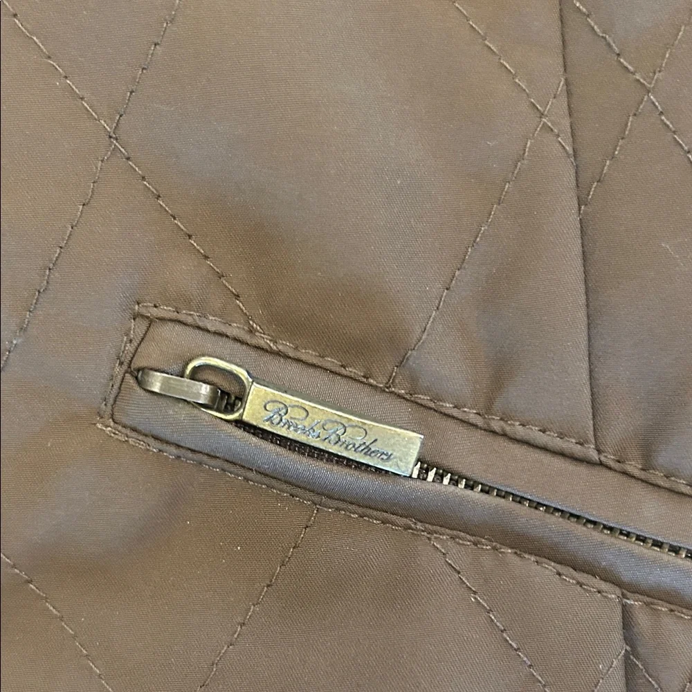 Brooks Brothers Womens Down Vest, dual tab zip with Mink lined collar  Size 4 - Picture 5 of 9